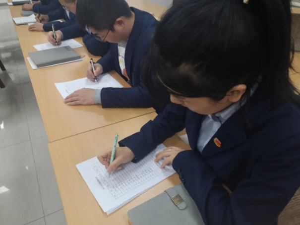 乐鱼在线平台-乐鱼在线官网
团委召开2021年度专题组织生活会(图4) 乐鱼在线平台-乐鱼在线官网
团委召开2021年度专题组织生活会(图4)