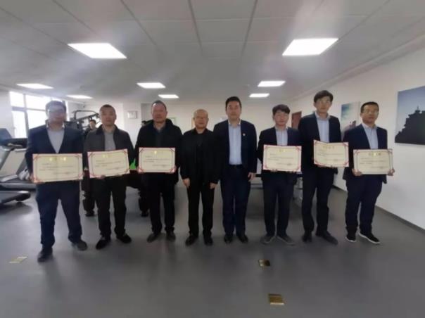 乐鱼在线平台-乐鱼在线官网
团委举办球类联谊比赛(图2)