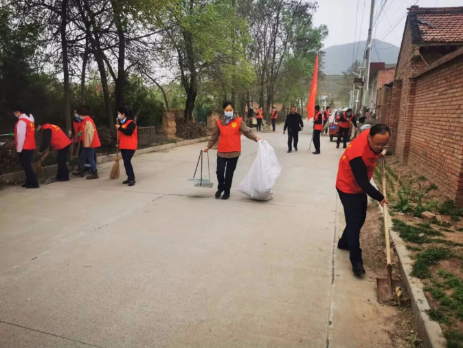 乐鱼在线平台-乐鱼在线官网
赴包抓共建村社开展卫生清扫志愿服务活动(图3)