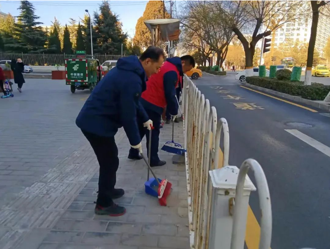 乐鱼在线平台-乐鱼在线官网
打造“泓源红”党建品牌助推高质量发展(图2) 乐鱼在线平台-乐鱼在线官网
打造“泓源红”党建品牌助推高质量发展(图2)