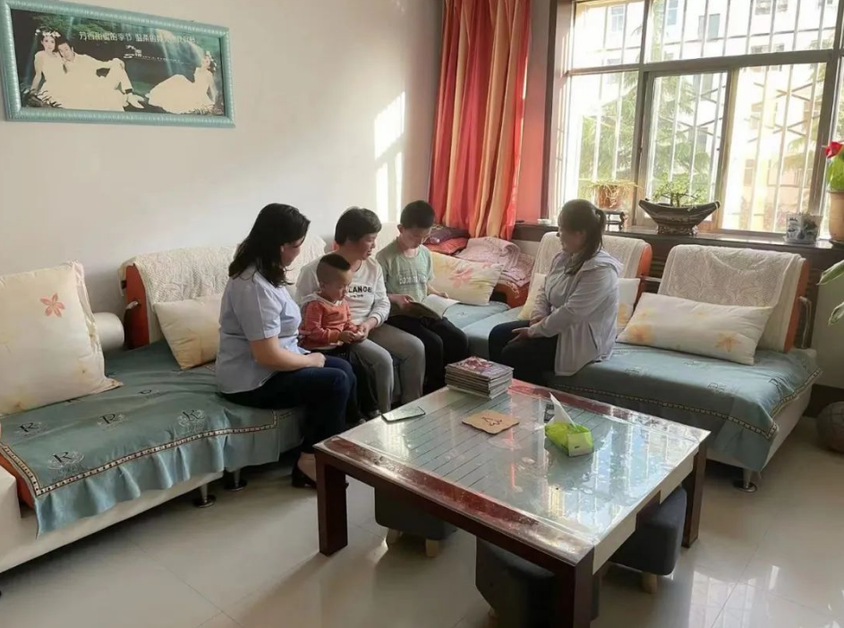 乐鱼在线平台-乐鱼在线官网
开展女职工未成年子女关爱活动(图2)